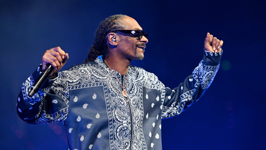 Snoop Dogg acquires Death Row Records
